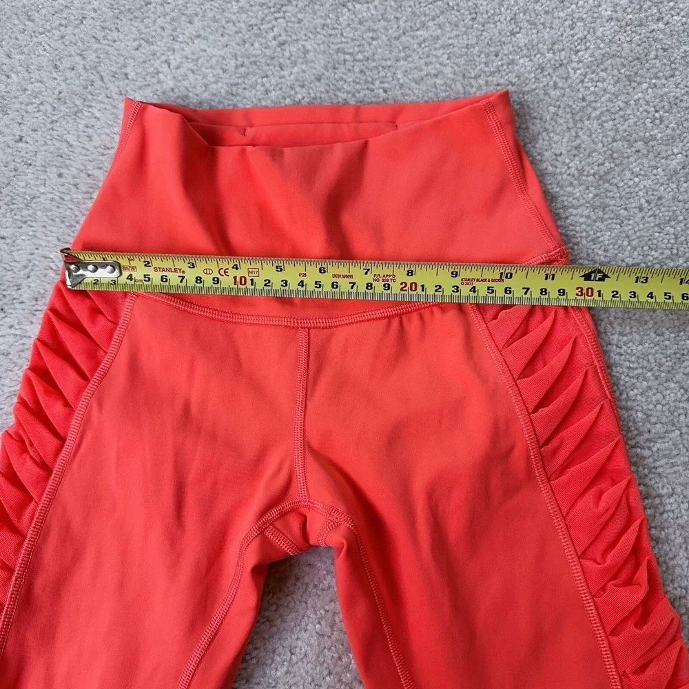 Lululemon Sunshine Salutation Cropped Leggings Size 2 EUC
